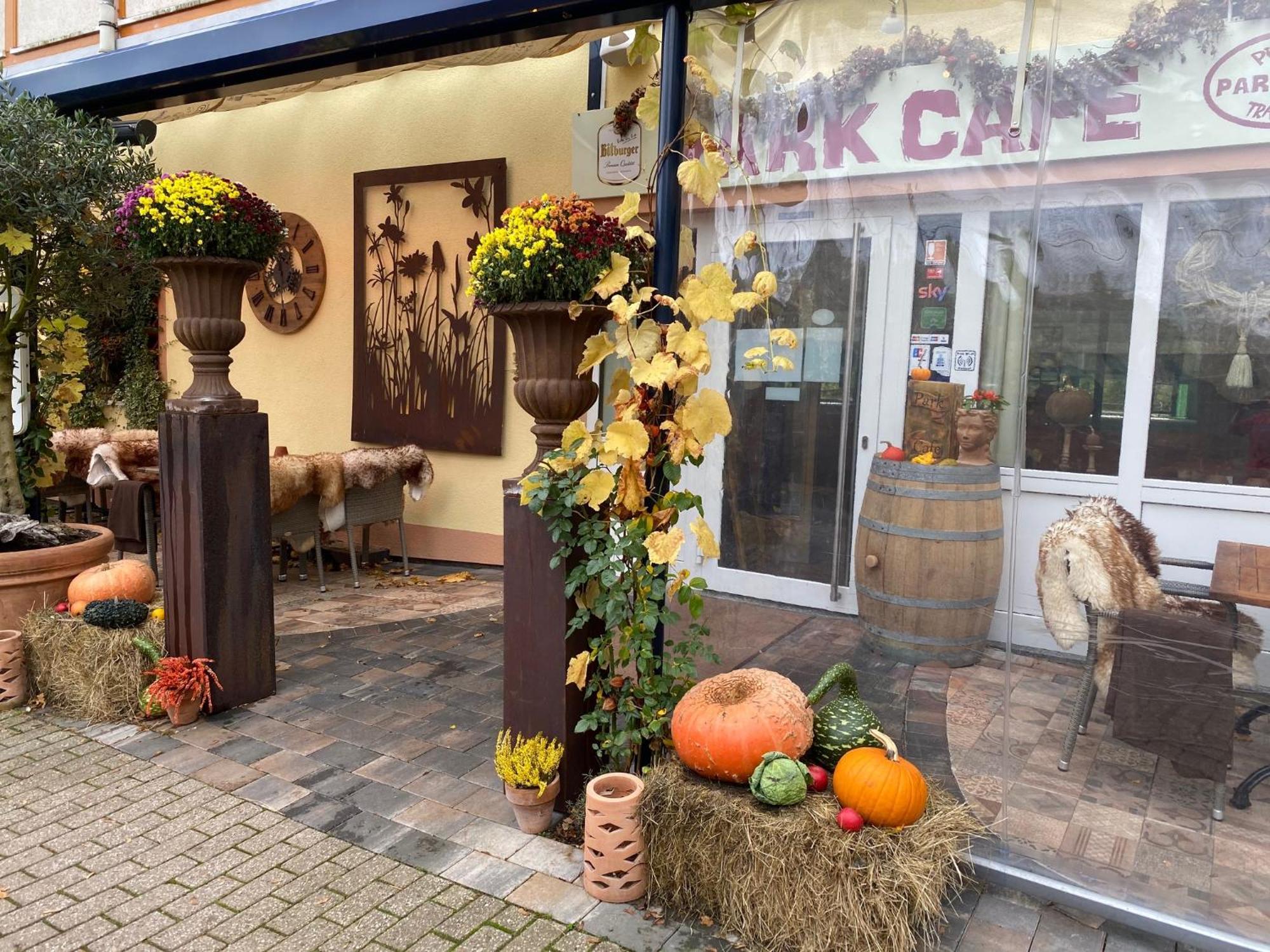 Ferienwohnungen Park Cafe Am Kurpark Bernkastel-Kues Exteriér fotografie